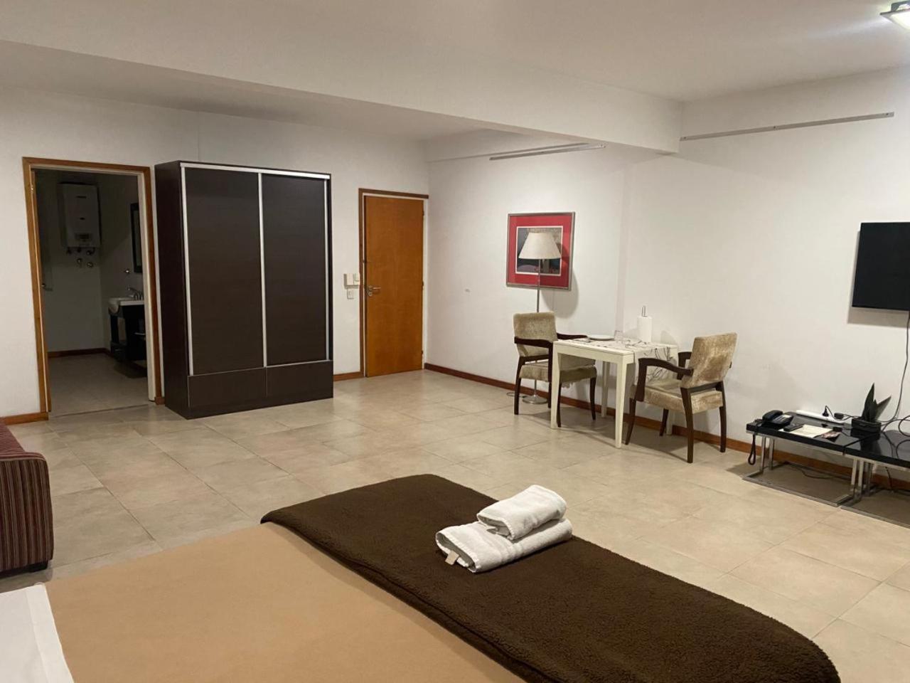 De Los Arroyos Apart Hotel San Nicolás de los Arroyos エクステリア 写真